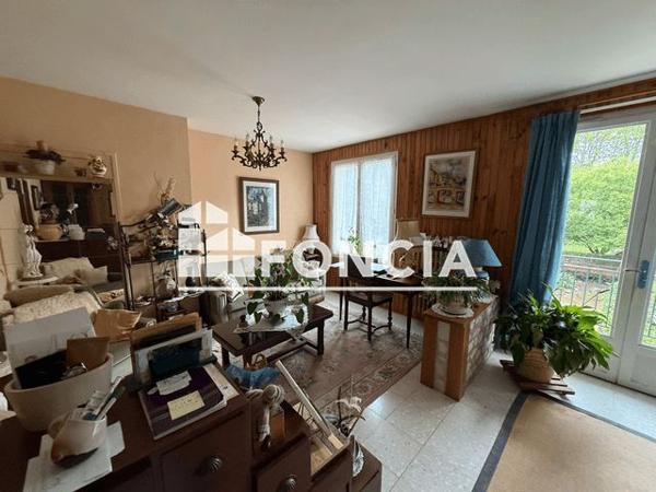 À vendre Maison 4 pièces 282 m² - Richelieu 37120