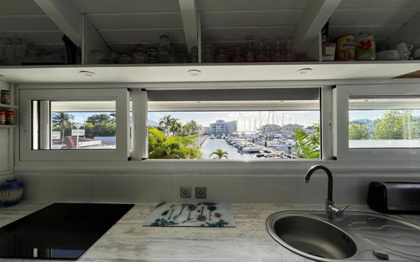 Appartement à vendre    2 pièces • 49,14 m2 Saint-François