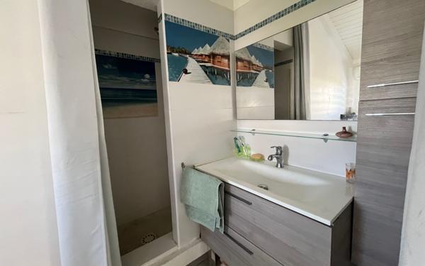 Appartement à vendre    2 pièces • 49,14 m2 Saint-François