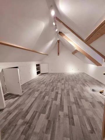 Location Appartement 3 pièces 80 m2 à Lamorlaye