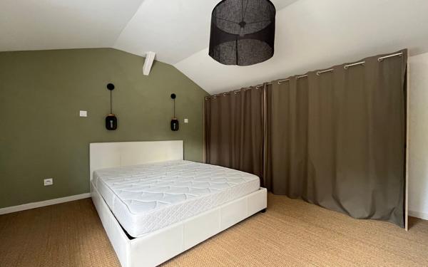 Maison à louer    3 pièces • 77 m2 Mâcon