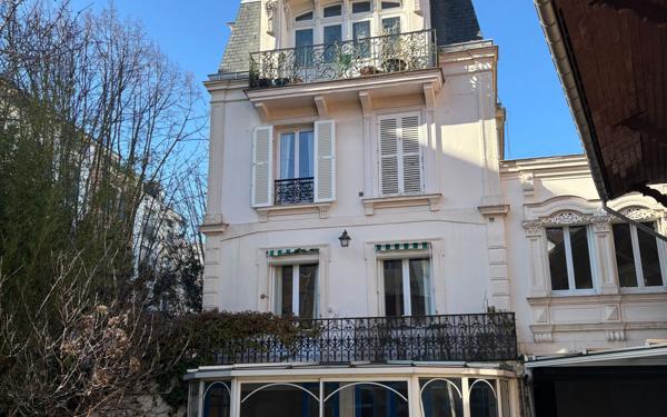 Appartement à vendre    3 pièces • 112,97 m2 Nogent-sur-Marne