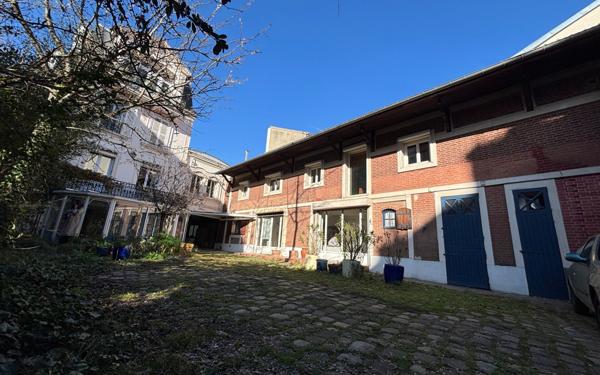 Appartement à vendre    3 pièces • 112,97 m2 Nogent-sur-Marne