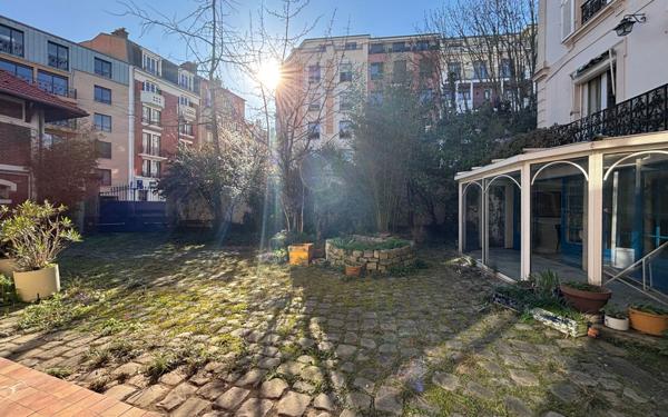 Appartement à vendre    3 pièces • 112,97 m2 Nogent-sur-Marne