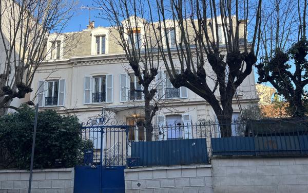 Appartement à vendre    3 pièces • 112,97 m2 Nogent-sur-Marne