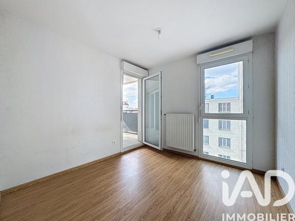 Appartement à vendre 3 pièces 61,41 m² Lyon 8