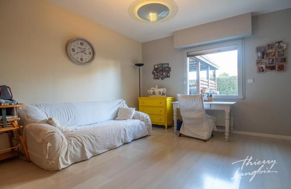 VILLA DE 206M2 HABITABLES DANS SECTEUR RECHERCHE