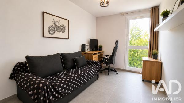 Maison à vendre 6 pièces 140 m² Peyrolles-en-Provence
