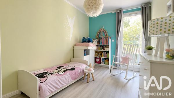Maison à vendre 6 pièces 140 m² Peyrolles-en-Provence