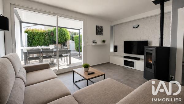 Maison à vendre 6 pièces 140 m² Peyrolles-en-Provence