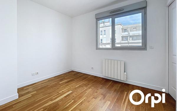 Appartement à vendre    5 pièces • 109,43 m2 Villeurbanne