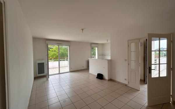 Appartement à louer    3 pièces • 69 m2 Saint-Avertin