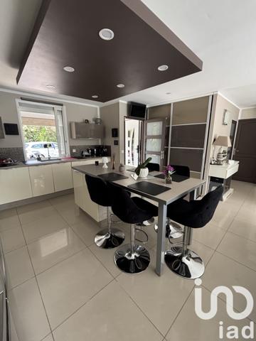 Maison à vendre 4 pièces 115 m² Taradeau