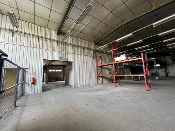Local d'activité Orvault 1900 m²