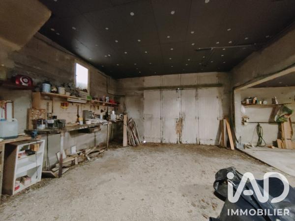 Maison à vendre 7 pièces 186 m² La Tour-d'Aigues