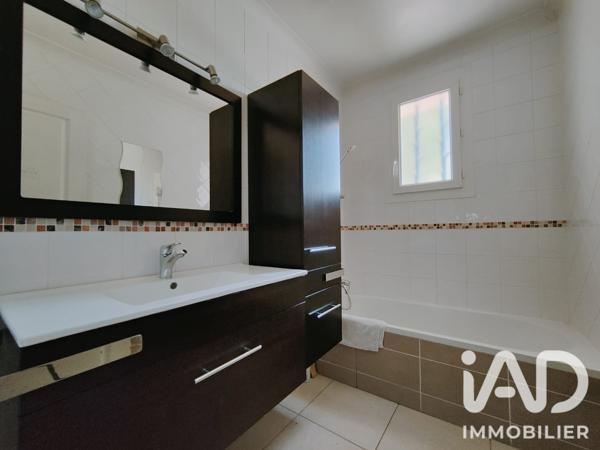 Maison à vendre 7 pièces 186 m² La Tour-d'Aigues