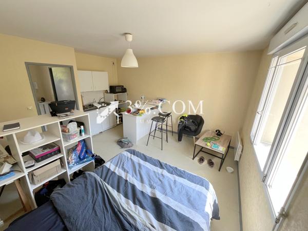Studio
                                                                                                                                                                                                                                                                                                                        1 pièce(s)                                                                                                                                                                                                                                                                                                                              25.45  m²