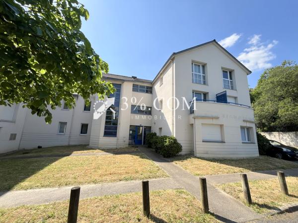 Studio
                                                                                                                                                                                                                                                                                                                        1 pièce(s)                                                                                                                                                                                                                                                                                                                              25.45  m²
