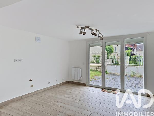 Maison à vendre 7 pièces 160 m² Les Clayes-sous-Bois