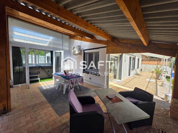 Coup de cœur assuré pour cette maison de plain-pied entièrement rénovée, alliant confort moderne, prestations de qualité et aucun travaux à prévoir !