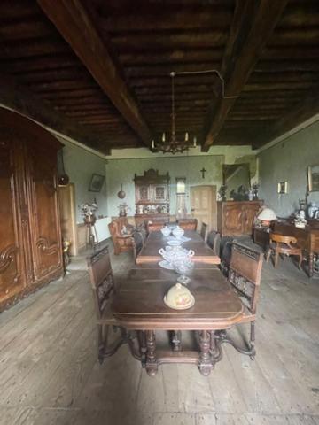 Propriété de caractère à vendre 17 pièces AUBIN (12)
