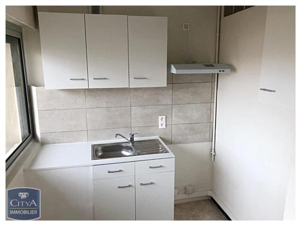 Appartement à louer 1 pièce 31.01m²