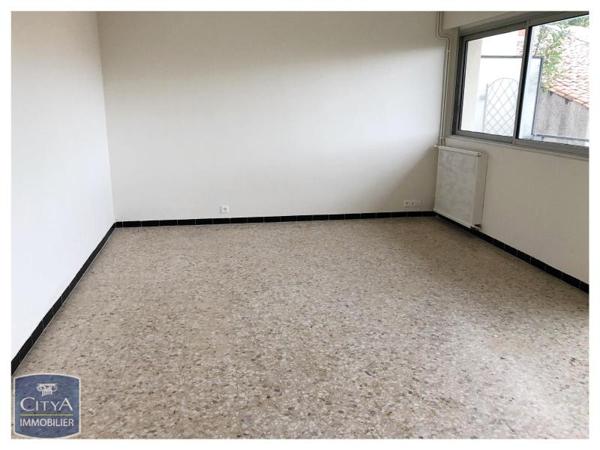 Appartement à louer 1 pièce 31.01m²