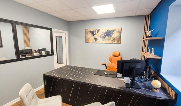 À VENDRE OU À LOUER - BUREAUX DE 67 M² - HYPER-CENTRE DE ROANNE