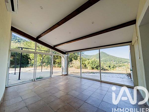 Maison à vendre 5 pièces 163 m² Fréjus