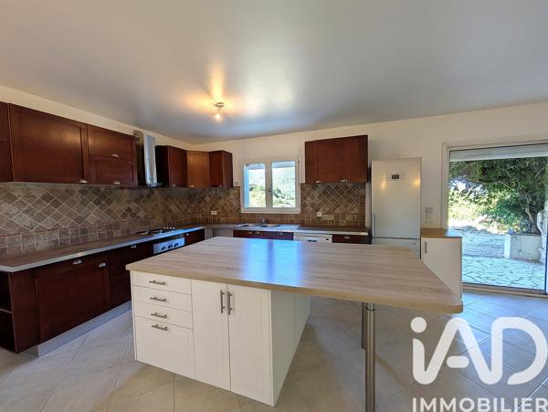Maison à vendre 5 pièces 163 m² Fréjus