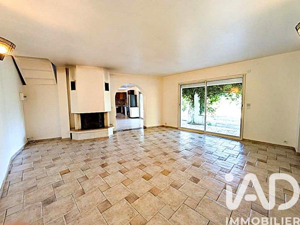 Maison à vendre 5 pièces 163 m² Fréjus