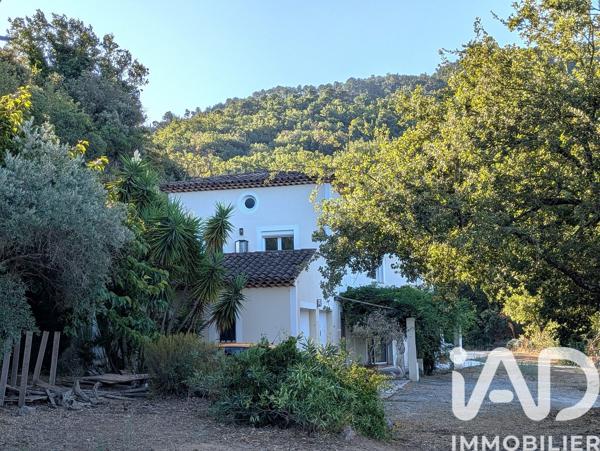 Maison à vendre 5 pièces 163 m² Fréjus