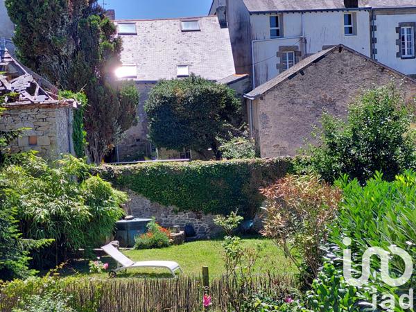 Maison de ville 5 pièces de 120 m² à Batz-sur-Mer (44740)