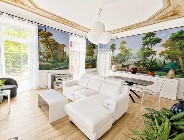 Vente Villa de luxe Saint-Martin-Vésubie 7 Pièces 330 m²