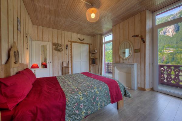 Vente Villa de luxe Saint-Martin-Vésubie 7 Pièces 330 m²