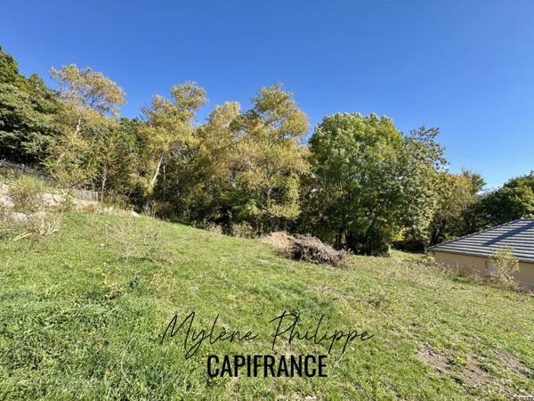 Terrain constructible de 514 m² – Chorges (05)