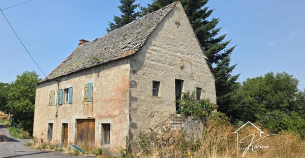 Maison ancienne à rénover à La Chomeilles