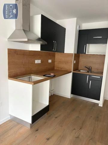 Appartement à louer 2 pièces 40.27m² Les Ponts-de-Cé (49130)