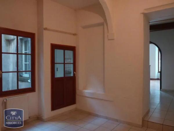 Appartement à louer 2 pièces 70.71m² Riom (63200)