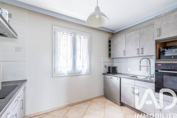 Maison à vendre 5 pièces 120 m² Villeneuve-le-Roi
