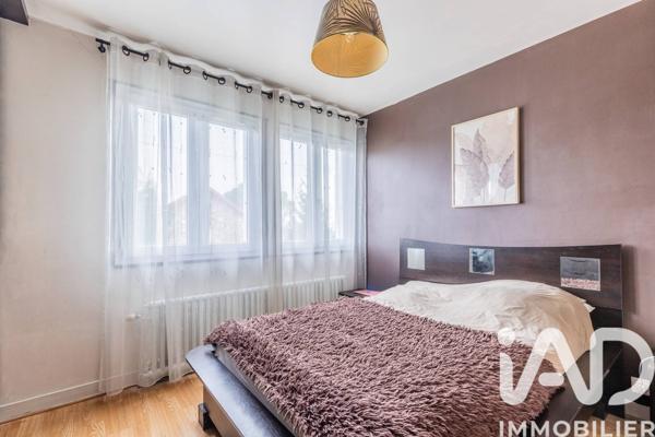 Maison à vendre 5 pièces 120 m² Villeneuve-le-Roi
