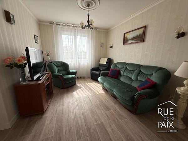 86140 LENCLOITRE Maison Lencloitre 4 pièce(s) 95m2