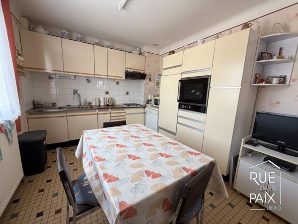 86140 LENCLOITRE Maison Lencloitre 4 pièce(s) 95m2