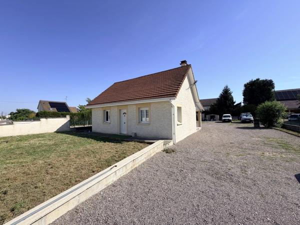 IZEURE, MAISON T3 SUR GRAND TERRIN DE 926 M2