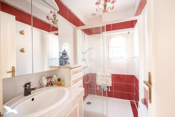 Maison à vendre |  Saint-Pol-de-Léon |  9 pièces | 124 m²