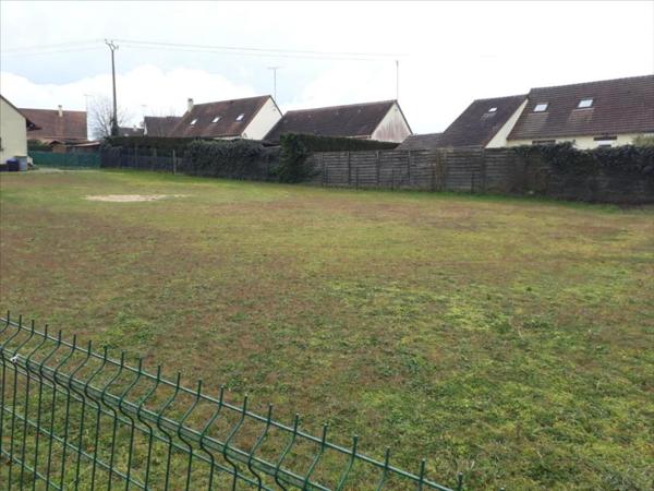 PARIGNE L'EVEQUE, terrain constructible