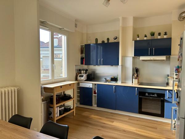 Appartement
         3 pièces
        - 67 m² Exclusivité 148 000 € *