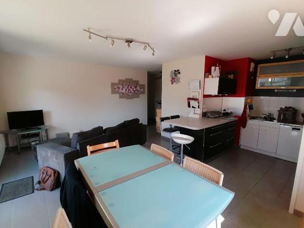 EXCLUSIVITE TRENTE CINQ NOTAIRES !! Au c?ur du Vert Buisson, commerces et transports en commun ...