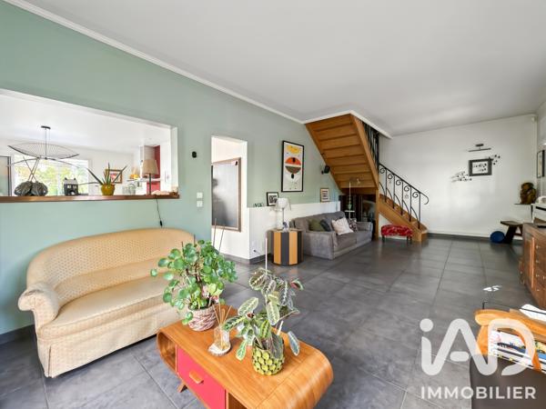 Maison à vendre 7 pièces 148,22 m² Saint-Maur-des-Fossés