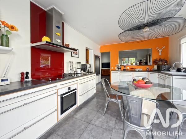 Maison à vendre 7 pièces 148,22 m² Saint-Maur-des-Fossés